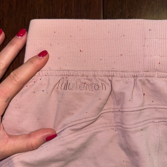 Lululemon joggers spotted with different colors barely worn size 4!!! - Picture 2 of 2